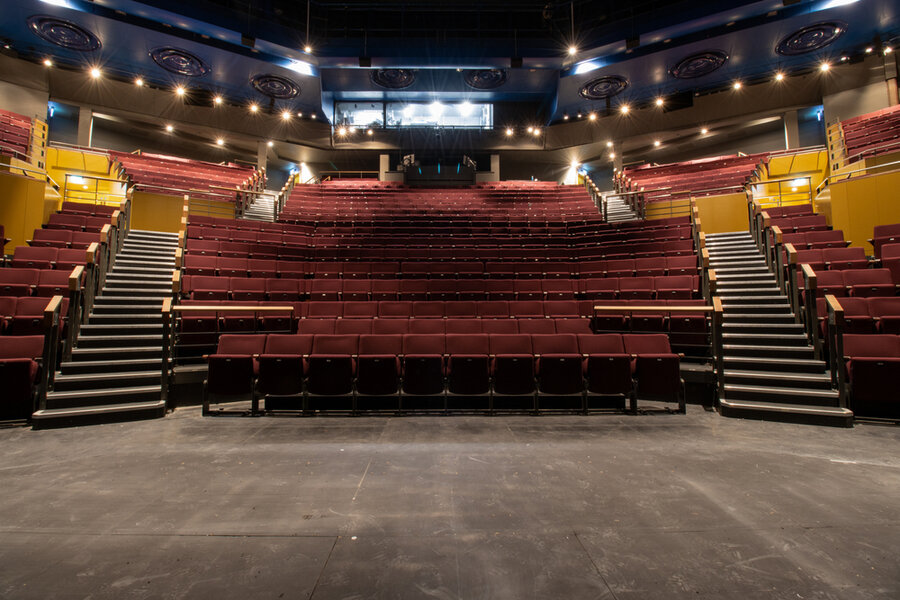 How Theater Fundraisers Have Struggled—and Adapted—During a Year of COVID