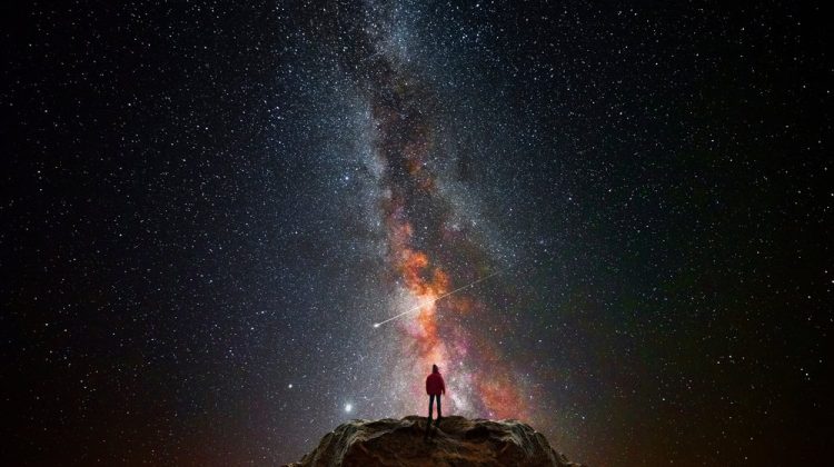 Banner for article A Major Bequest Finally Puts the Search for Extraterrestrial Intelligence on Solid Financial Ground