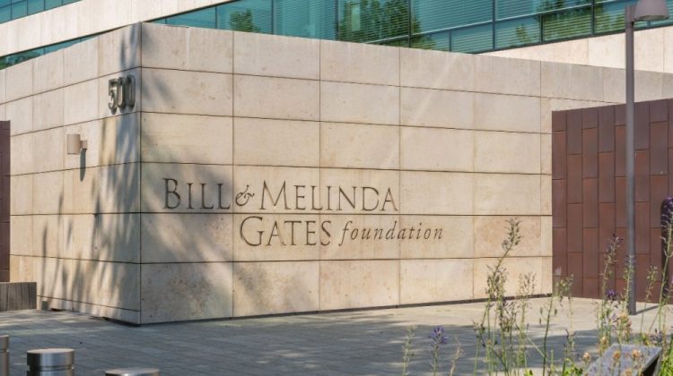 Banner for article Melinda's Making Her Break from the Foundation After All. Here Are Some Questions We're Asking