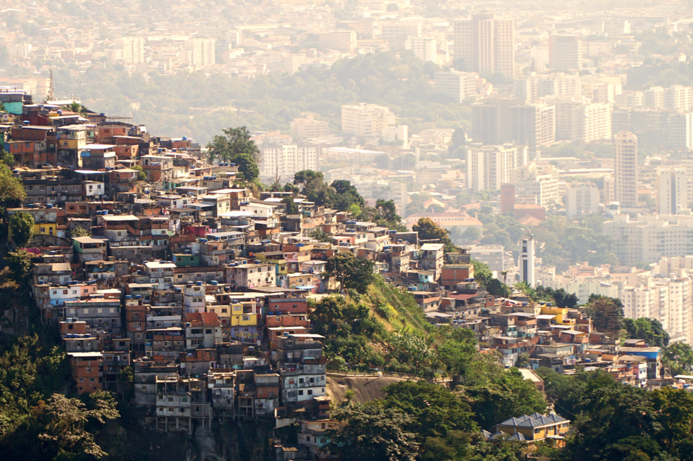 With a Flurry of Gifts, MacKenzie Scott And Dan Jewett Make a Statement in Brazil